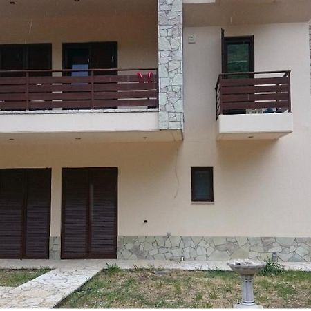 Villa Ria Калаврита Экстерьер фото