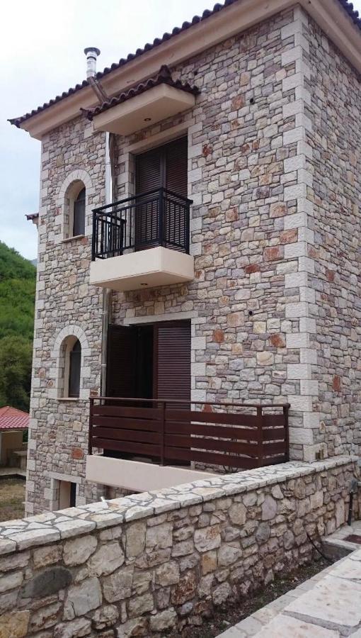 Villa Ria Калаврита Экстерьер фото